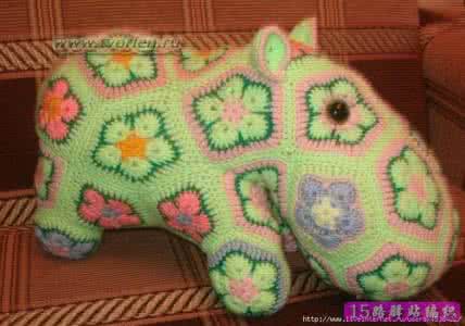 拼花毯子钩针毛线编织 毛线钩织河马玩偶图解，拼花拼出来的|钩针花样图解