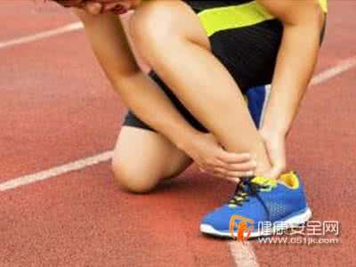 狗狗脚扭伤多少天能好 扭伤少运动、咱有好方送！