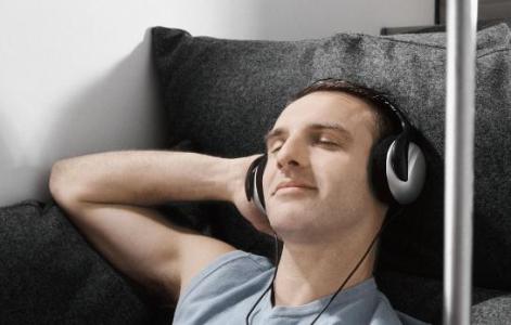 摆脱忧郁情绪的方法 摆脱忧郁情绪的方法 摆脱低落情绪的几个方法