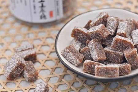 市集鲜货|甜甜的暖暖的,这颗姜枣糖好治愈