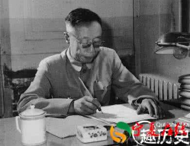 溥仪捐赠的乾隆玉玺 乾隆御制诗 轰动文化圈的溥仪的“御制诗” 你无言，我也没话