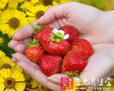 抗衰老最强的食物 3种红色水果 抗氧化抗老化