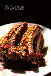 蒜香骨 烤箱 烤出来的蒜香骨，怕油腻的同学一定不要错过了