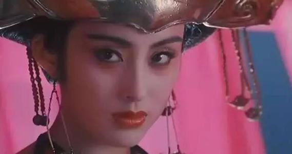 为什么中国今年钱难挣 如果你老婆问你今年钱为什么难挣？你就这么回答！