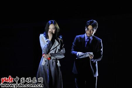 男子将眼镜蛇泡酒 【男子喜讯】图荐《男人养肾泡酒秘方,强健身骨效果惊人!》