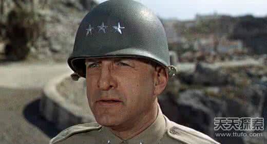 外国人评价三军仪仗队 外国人评军史天才，看毛泽东排第几