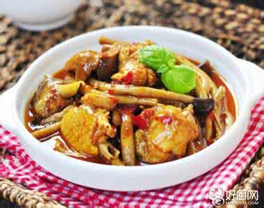 茶树菇烧鸡的家常做法 茶树菇烧鸡