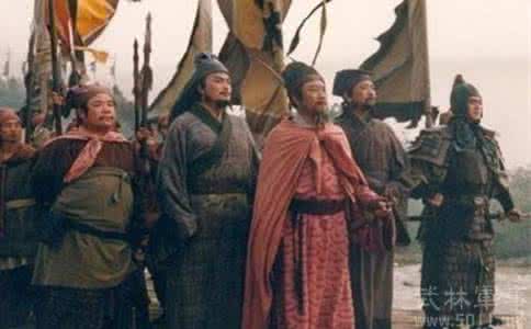 打宋江过后赔礼的是谁 水浒传歇后语中是谁打宋江过后赔礼 谁打宋江过后赔礼