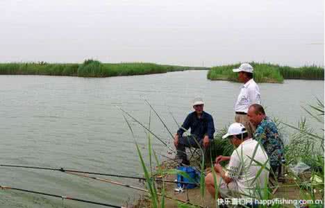 浅滩钓鱼 夏季在浅滩钓鱼的一些技巧