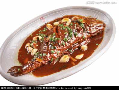 红烧大黄鱼的家常做法 红烧大黄鱼 红烧大黄鱼的做法 如何自制风味红烧大黄鱼