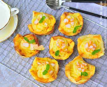 新浪美食博客 #新浪美食开学季#北方家庭中的经典主食－韭菜盒子