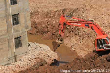 上海钉子户袭警 为“钉子户”而设计「面对拆迁逼格不能降」