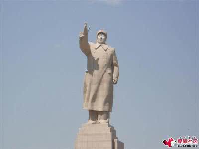 毛主席塑像 喀什市人民广场毛主席塑像建造始末