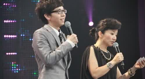 超级星光大道胡夏 胡夏超级星光大道冠军 ：胡夏超级星光大道冠军 -基本信息，胡夏超级星光大道冠军 -早年经历 超级星光大道胡夏