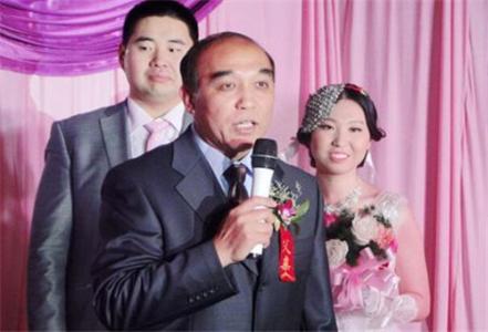 婚礼是父亲贺词 婚礼父母祝酒词