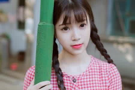 睡觉时老公摸你哪 老公睡觉时说了一个字暴露了不忠