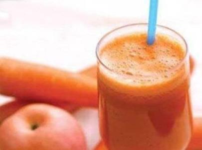 苹果胡萝卜汁 喝苹果胡萝卜汁解决孩子便秘