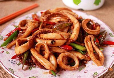 酱爆鱿鱼 当鱿鱼也韩潮 韩式酱爆鱿鱼传递不一样的跨国风味