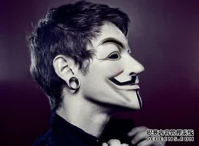 戴着面具生活的说说 戴着面具生活