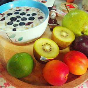 吃体育寝室帅哥的jb 寝室水果怎么吃?