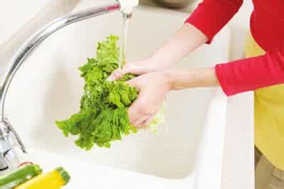 如何去除蔬菜农药残留 营养师：如何去除蔬菜农药残留
