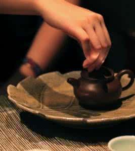 如何用普洱茶快速减肥 如何快速减肥 普洱茶减肥方法大揭秘