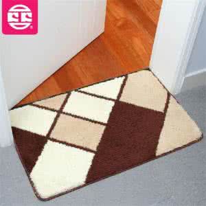 如何用毛线钩门厅地垫 如何购买地垫