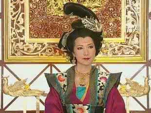 历史朝代顺序表与皇帝 解读 史上唯一历经八个皇帝的传奇皇太后是谁？