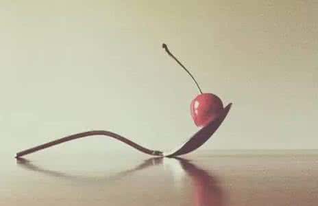 晚上千条路 走千条路，只一条适合；遇万般人，得一人足够