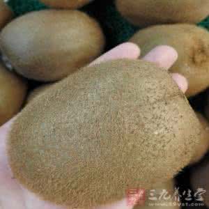 肺癌化疗后吃什么好 肺癌化疗期间吃什么 吃这些可以辅助化疗