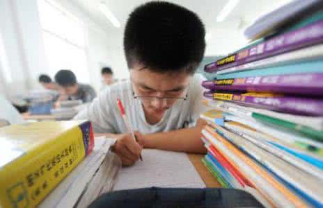 高考生吃什么营养品 考生高考吃什么可以加分,营养健康不容忽视