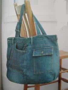 旧牛仔裤改造 转载 旧牛仔裤改包欣赏