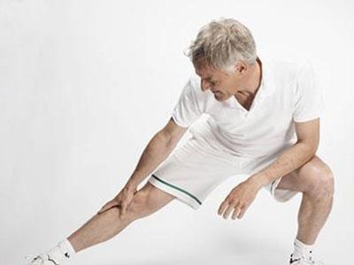 老人髋关节常见病 关节保健 老人动出好关节
