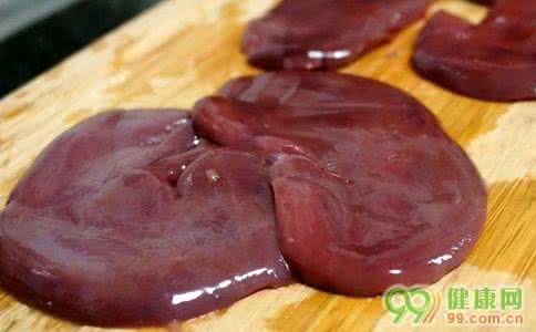 吃猪腰子有什么好处 吃猪腰有什么好处 怎么清洗猪腰