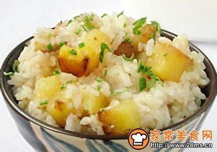 土豆焖饭的做法电饭煲 土豆焖饭的做法