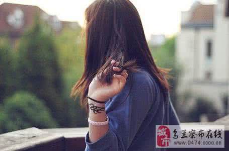 鞋合不合适只有脚知道 错爱是喜欢却不合适的鞋,穿了脚疼扔了心疼