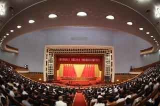 全国科技创新大会 全国科技创新大会 2012年7月6日至7日,全国科技创新大会在北京召开,党和国家领导人做了重要讲话,胡锦涛说:当今世界