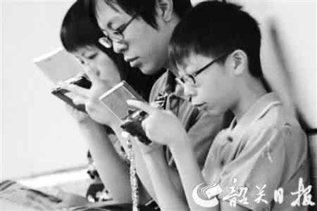 预防颈椎病的方法 预防颈椎病从娃娃抓起