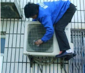 蛇口专业空调清洗 清洗空调工具 空调清洗方法介绍