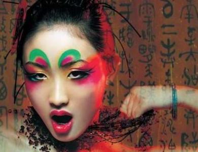 红唇妆的画法 复古红唇妆的画法 红唇妆画法,打造优雅迷人的红唇妆