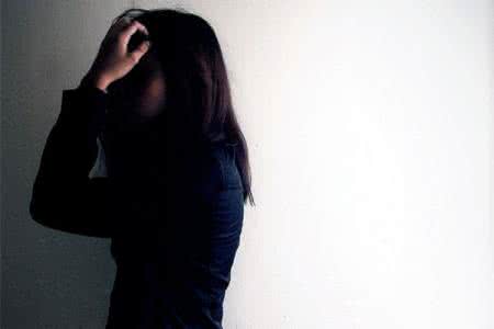 如何陪伴抑郁症患者 学会在抑郁症的陪伴下生活