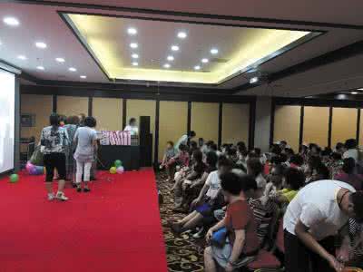 压片糖果与保健品区别 免费发放礼品吸引老人 用糖果充当保健品售卖