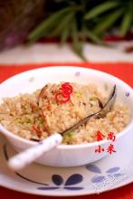 糙米饭的做法 安眠美食香菇糙米饭的做法