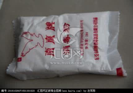 如何使用漂白粉洗衣服 如何使用漂白粉洗衣服？