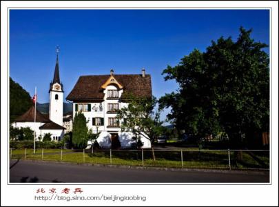 瑞士童话小镇 【瑞士】像童话一样美丽的国家_像童话一样