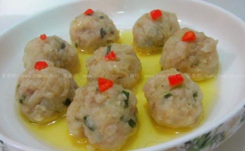 蒸白萝卜丸子 【详图细解】香蒸白萝卜丸子的做法