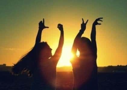 早安微商女人励志心语 早安心语160417:即使没人鼓掌,也要优雅谢幕,感谢自己认真付出