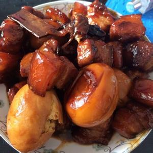 家常菜红烧肉 红烧肉和几个家常菜