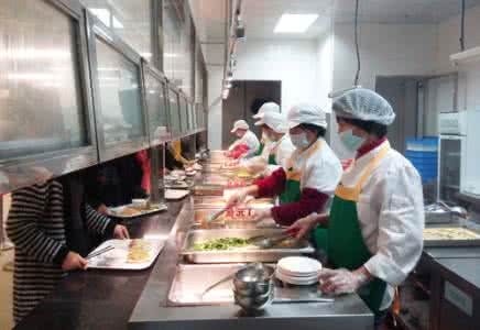 最新招聘厨师炒菜师傅 【厨师来菜】广州罗师傅：叉烧肉教程