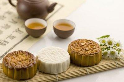无糖黑麻月饼 无糖黑麻月饼 中秋“无糖月饼”热量有多高？